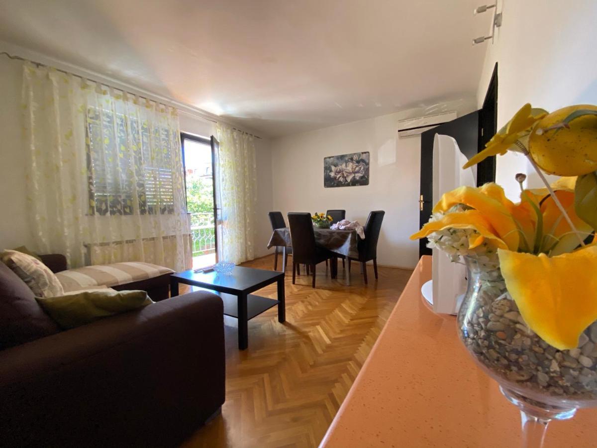 Apartments Tajana Novigrad  Luaran gambar