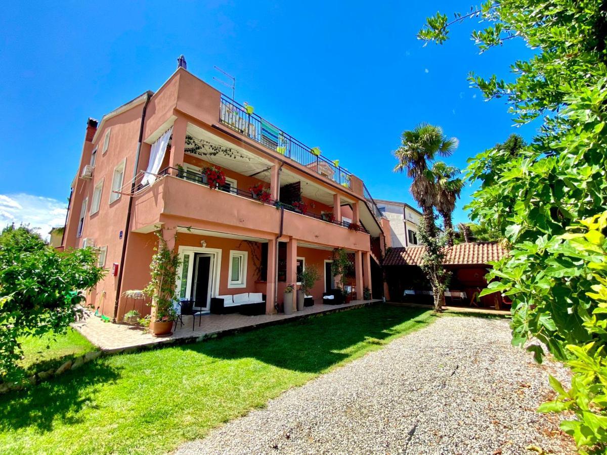 Apartments Tajana Novigrad  Luaran gambar